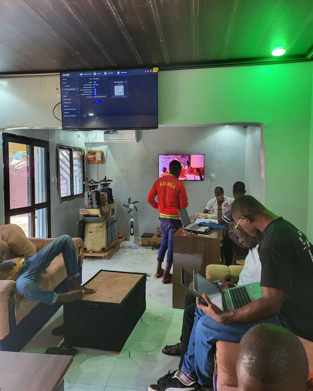 Atelier de fonte et salle de traitement